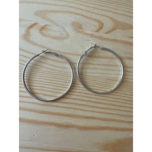 Silver Hoop Earrings Large Diameter Lightweight & Durable - Picture 2 of 5